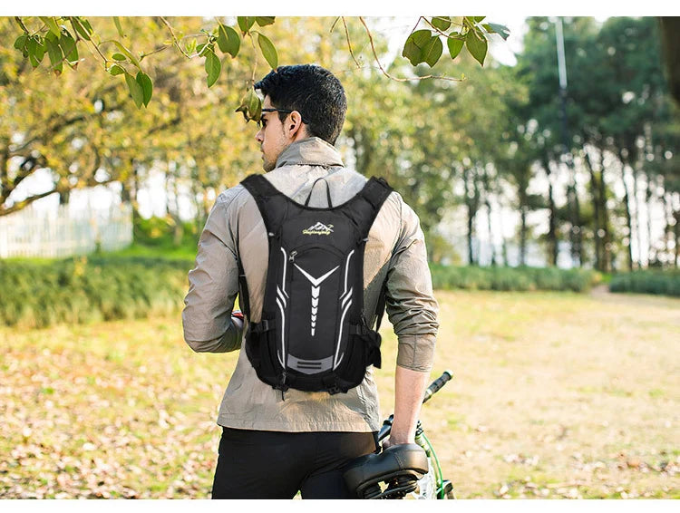 NEW 18L Ultralight Hydration Backpack with Water Storage Pocket for Cycling, Running, Hiking, and Bike Riding