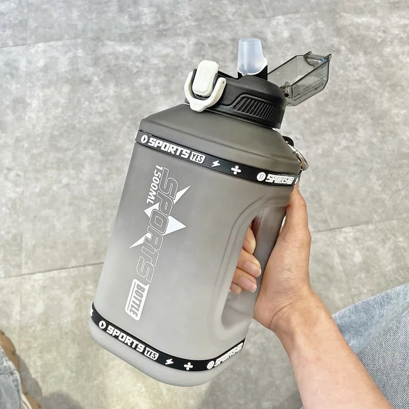 50 oz / 68 oz / 78 oz Sports Water Bottle with Silicone Straw, Large Capacity with Scale, Portable Gradient Kettle